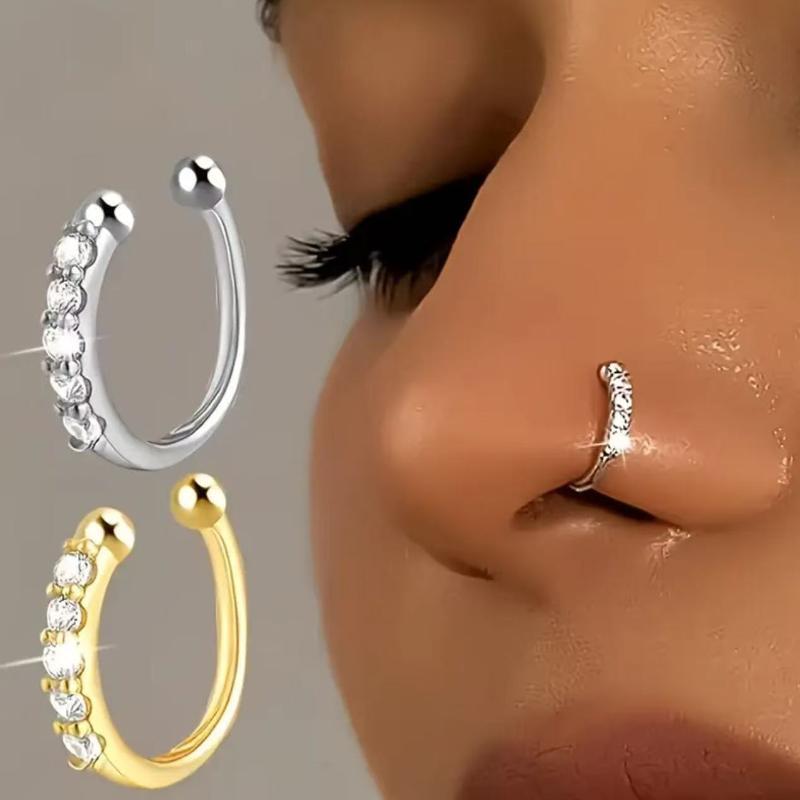 Body Jewelry Rings - ピアスホールが不要な、きらめくキュービックジルコニアがあしらわれたノーズリングカフ。2色展開で、普段使いやパーティー、イベントに最適な、女性向けのファッションアクセサリー。