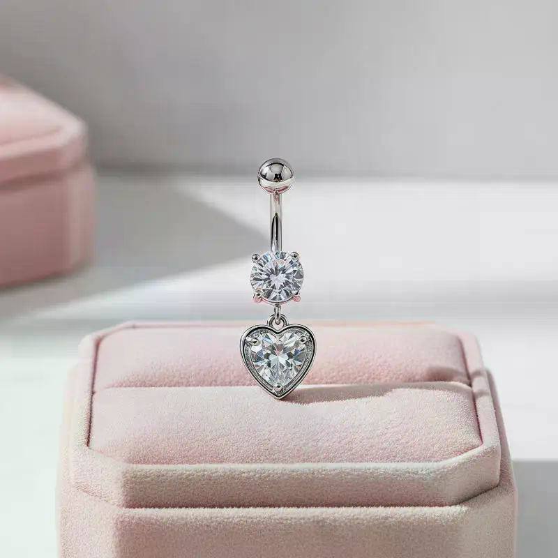 ハートモチーフカーブドネーブルリング 14G 低刺激性ベリー - Body Jewelry For Sensitive Skin のレビューと価格